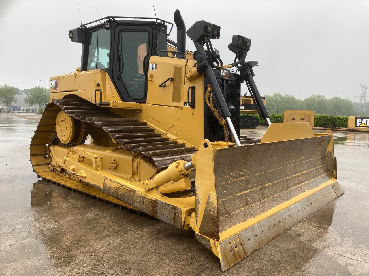 CATERPILLAR D6 LGP - Buldožer: slika 4 CATERPILLAR D6 LGP - Buldožer: slika 4