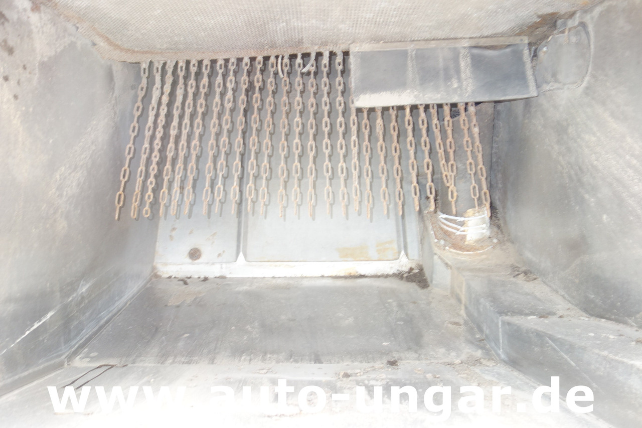 Autočistilica Aebi MFH 5000 Kehrmaschine Baujahr 2004 4-Rad Lenkung Wildkrautbesen: slika 10 Autočistilica Aebi MFH 5000 Kehrmaschine Baujahr 2004 4-Rad Lenkung Wildkrautbesen: slika 10