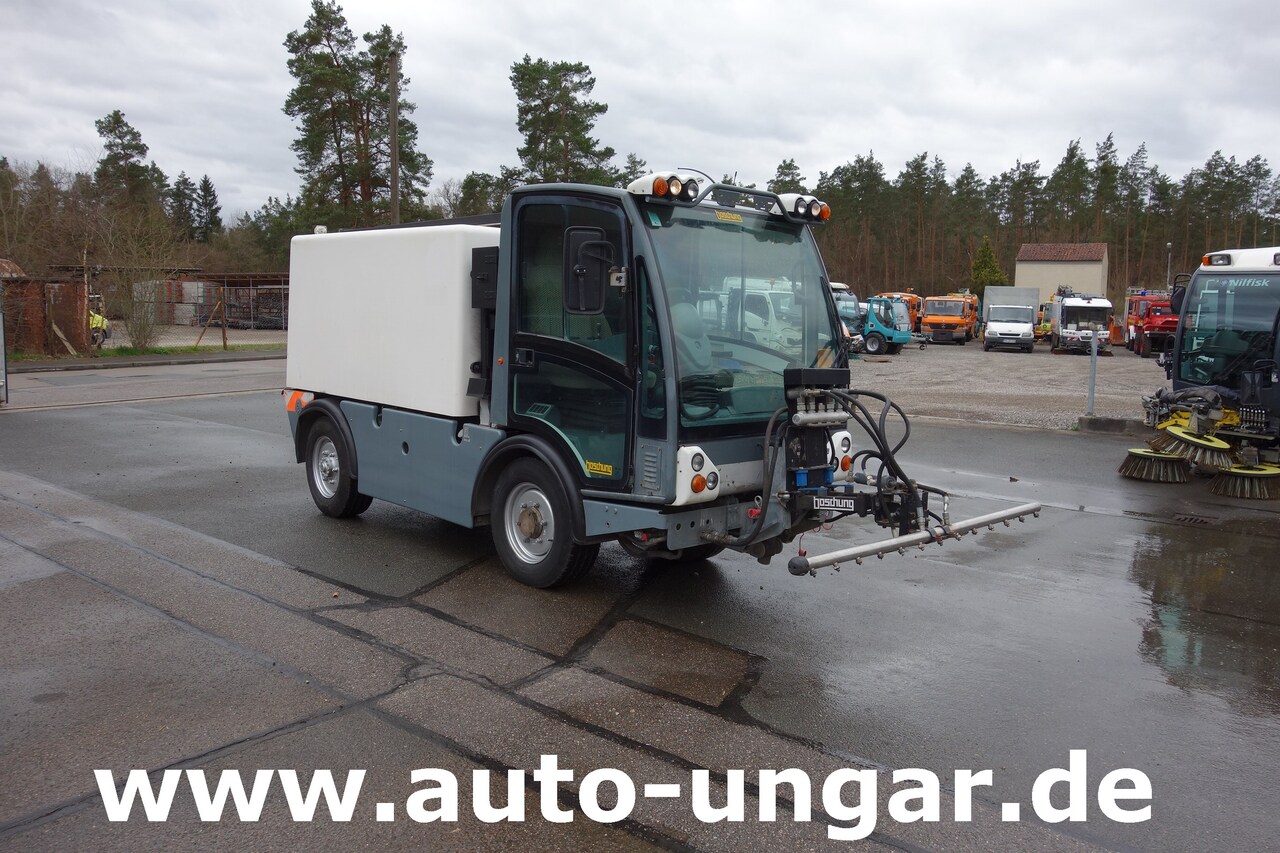 Boschung L3 Schwemmfahrzeug 4-Rad Lenkung Motorschaden - Perač pod pritiskom: slika 4 Boschung L3 Schwemmfahrzeug 4-Rad Lenkung Motorschaden - Perač pod pritiskom: slika 4
