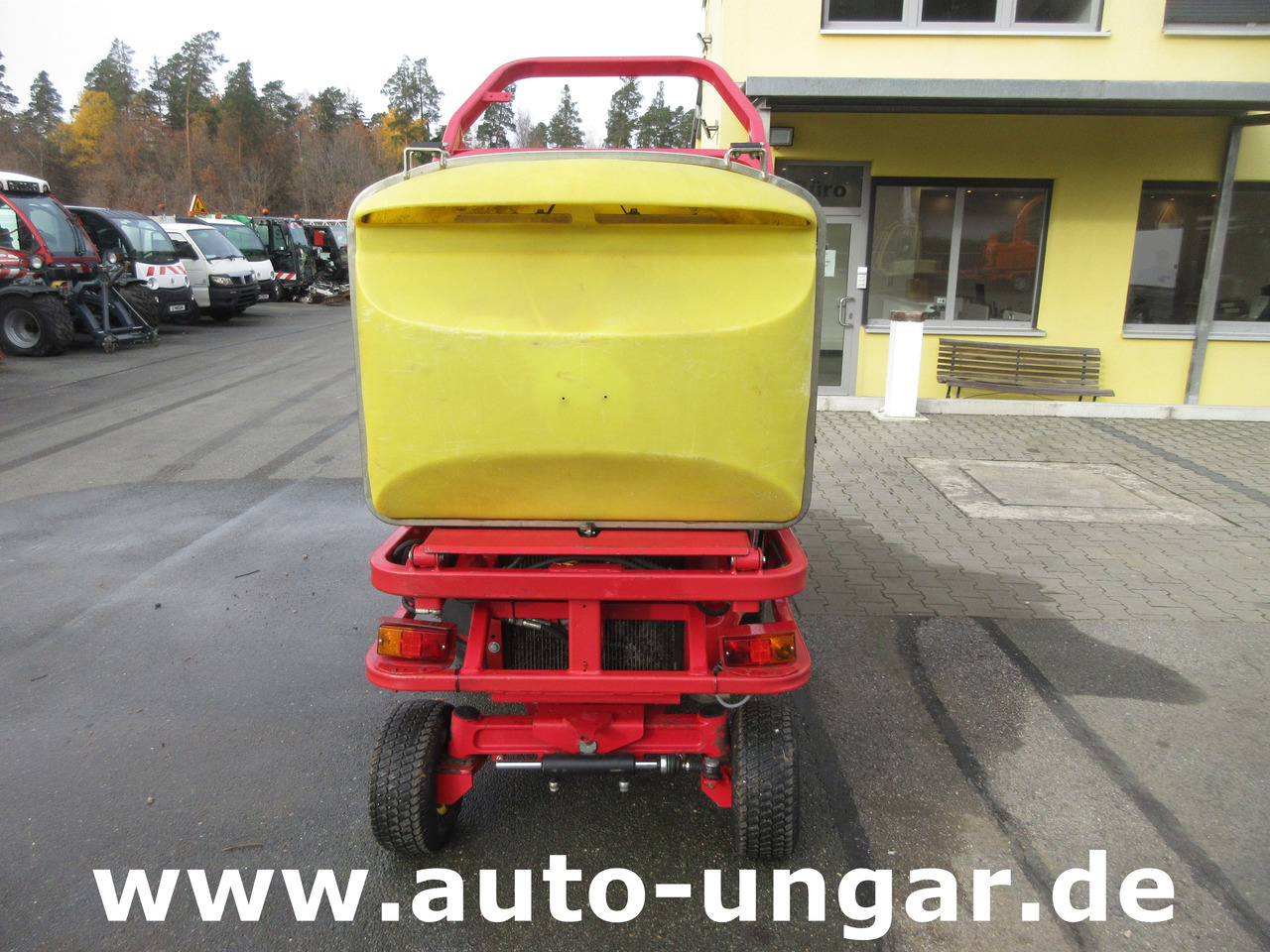 Ferrari PG280D Hochentleerung Hydrostat Kubota Diesel Parkmäher Mäher - Oprema za prevrtanje i razlaganje: slika 5 Ferrari PG280D Hochentleerung Hydrostat Kubota Diesel Parkmäher Mäher - Oprema za prevrtanje i razlaganje: slika 5