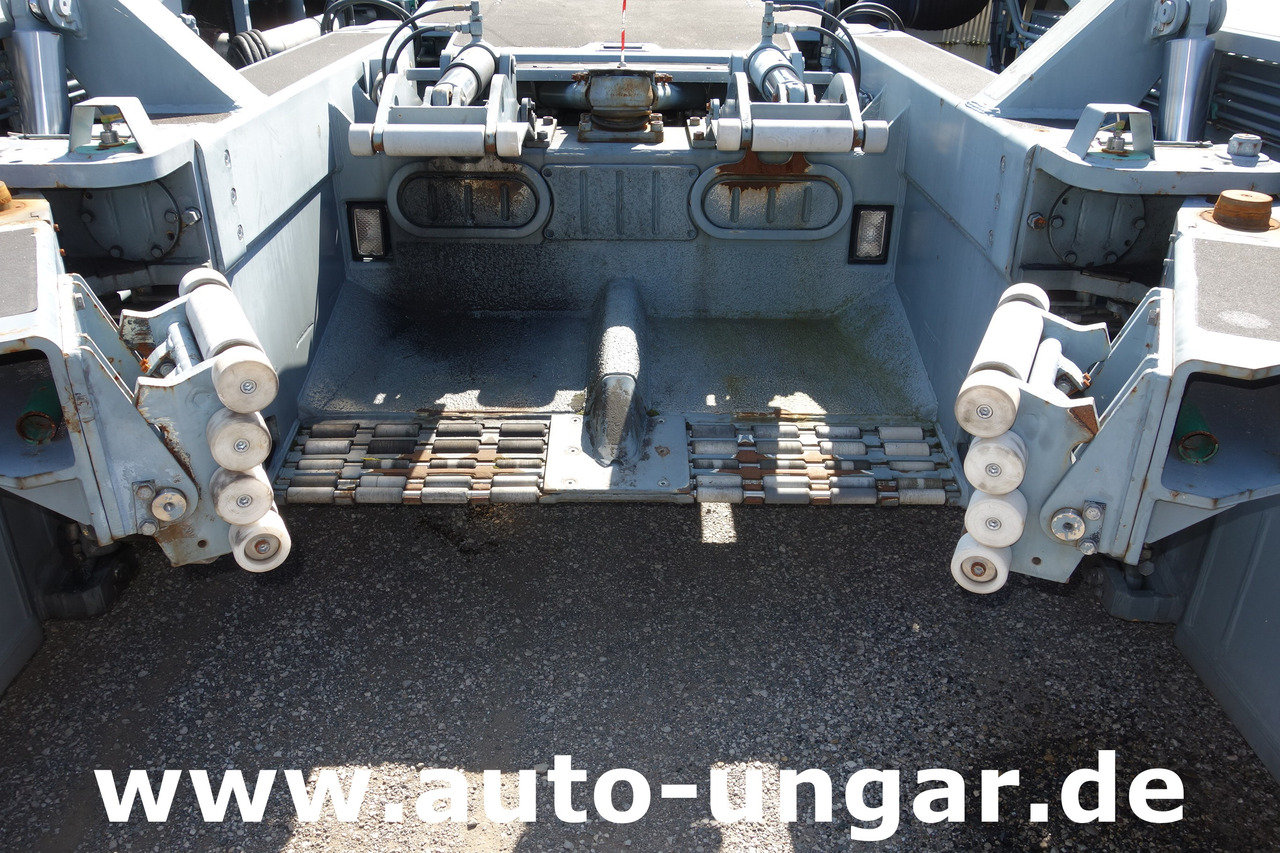 Aerodromski traktor GOLDHOFER AST-1 A500 Baujahr 1999 Push-Back towbarless Pushback Liebherr used GSE: slika 8