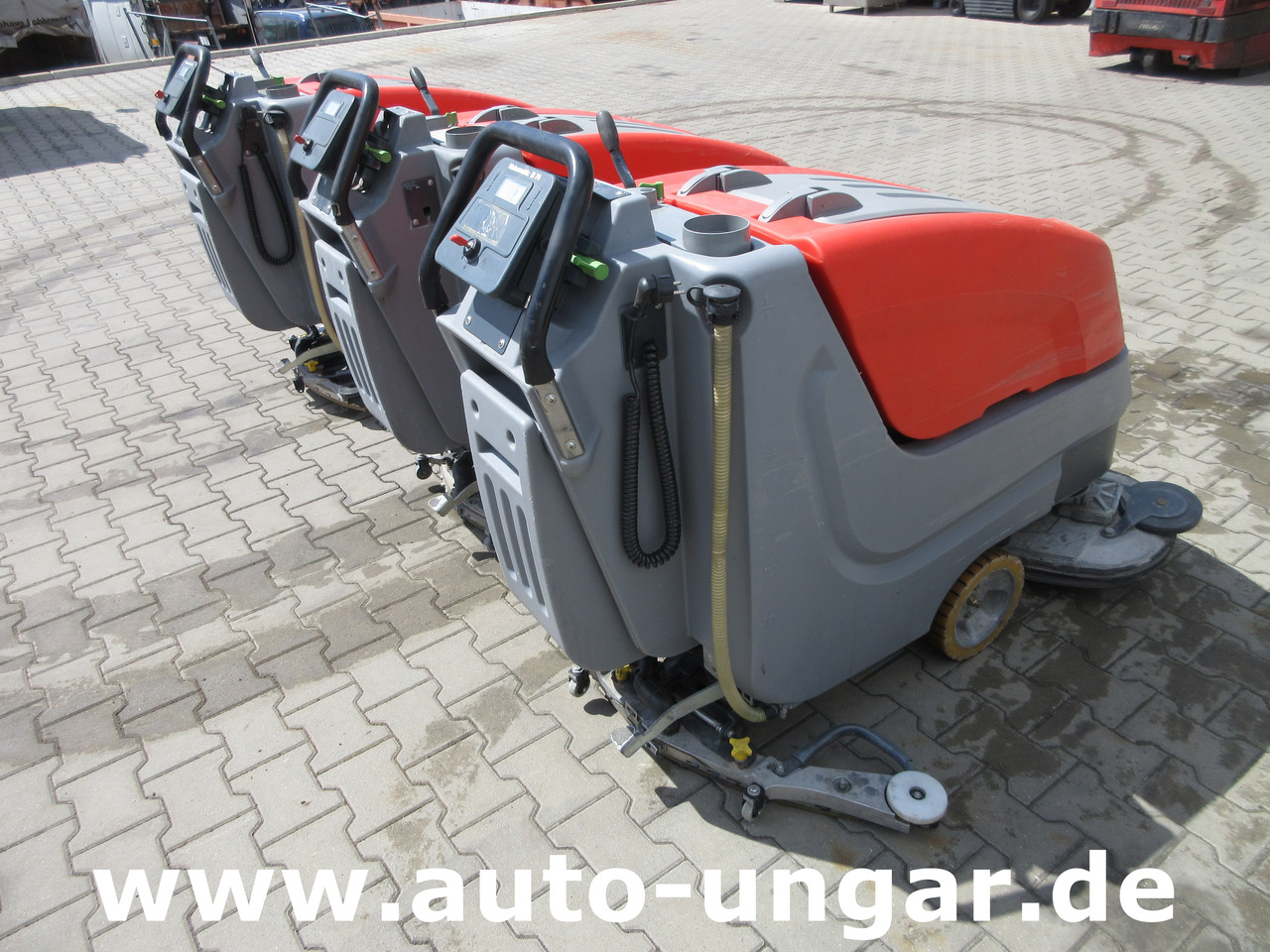 HAKO B70 Scrubber Scheuersaugmaschine Bodenreinigungsmaschine - Mašina za pranje podova: slika 4 HAKO B70 Scrubber Scheuersaugmaschine Bodenreinigungsmaschine - Mašina za pranje podova: slika 4