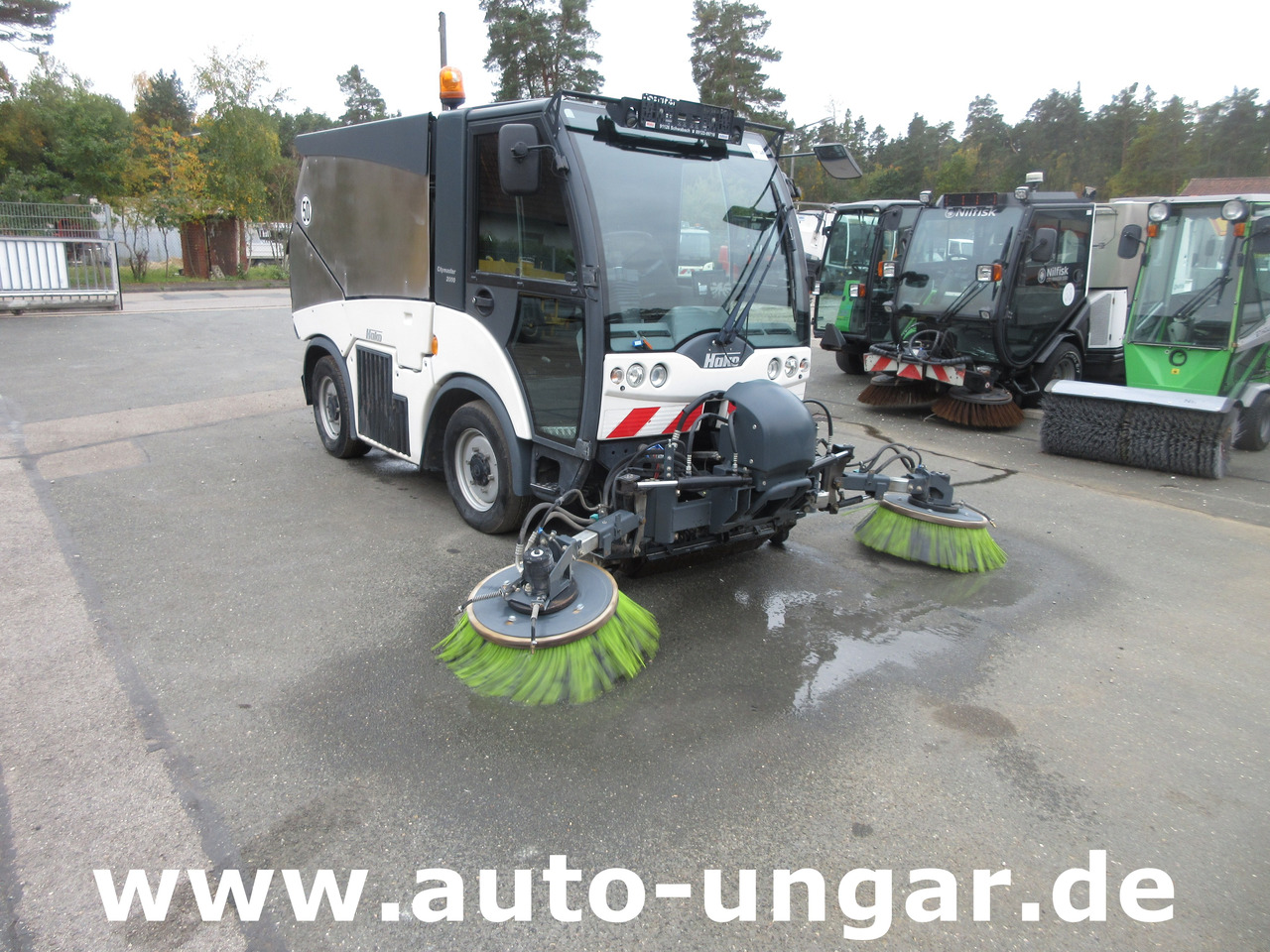 Hako Citymaster CM 2000 Kehrmaschine 4-Rad-Lenkung VW Diesel Motor - Autočistilica: slika 1 Hako Citymaster CM 2000 Kehrmaschine 4-Rad-Lenkung VW Diesel Motor - Autočistilica: slika 1