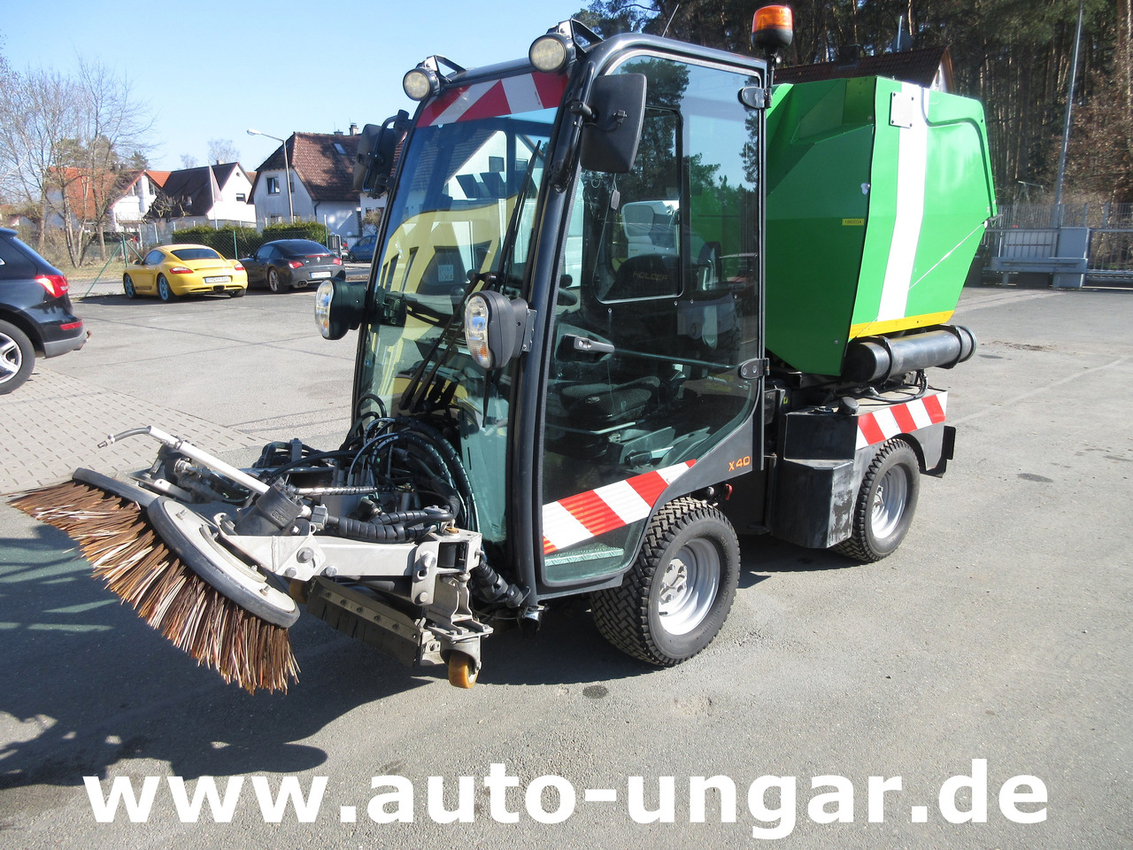Holder X40 / X45 Baujahr 2017 Knicklenkung Kehraufbau 4x4 Kommunalhydraulik Frontheber - Autočistilica: slika 1 Holder X40 / X45 Baujahr 2017 Knicklenkung Kehraufbau 4x4 Kommunalhydraulik Frontheber - Autočistilica: slika 1