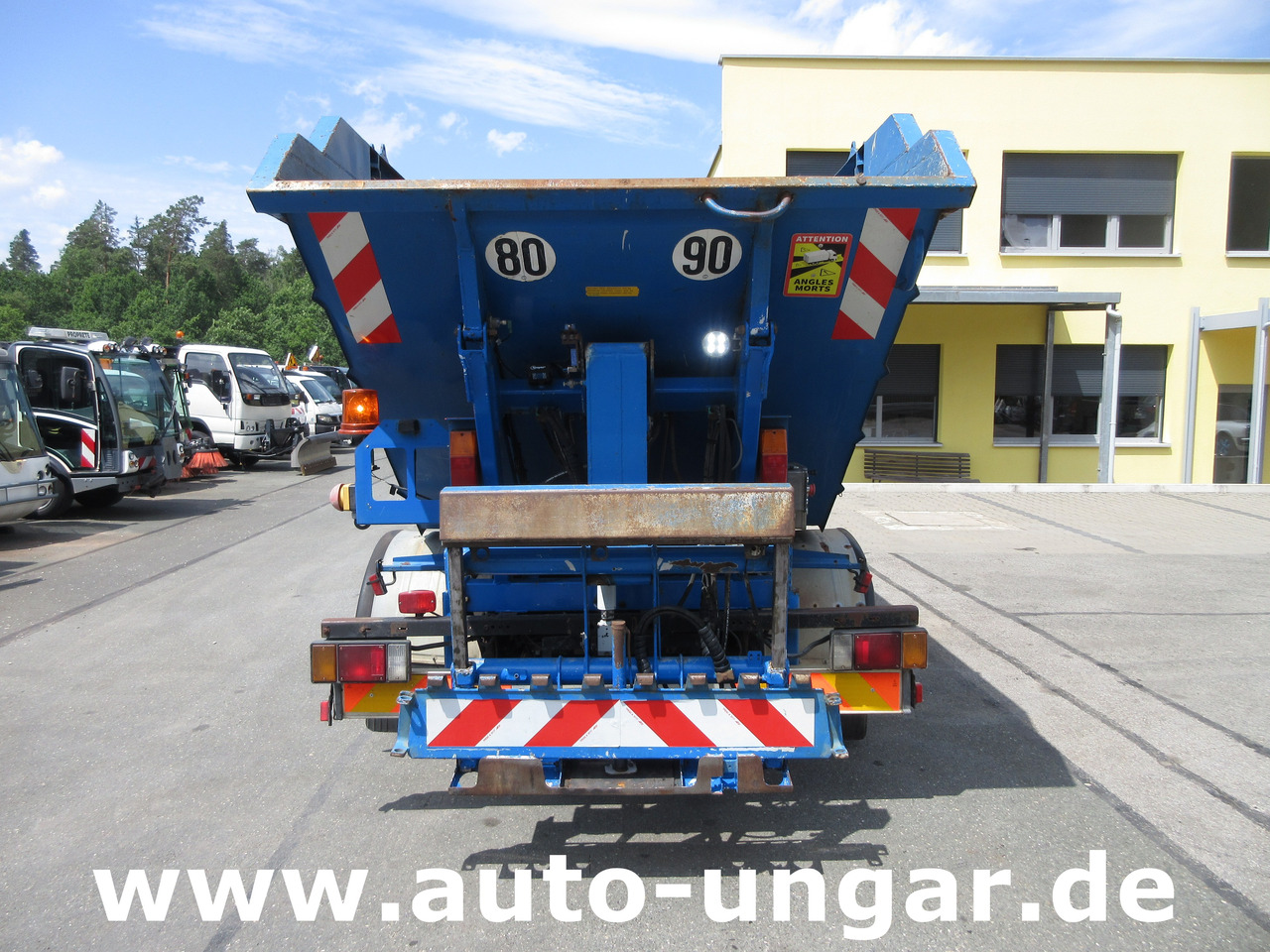 ISUZU NQR Smoother Q75 Y07 Müllwagen 8m³ TECNO 7.500kg Kipper Presse Lifter - Kamion za smeće: slika 5 ISUZU NQR Smoother Q75 Y07 Müllwagen 8m³ TECNO 7.500kg Kipper Presse Lifter - Kamion za smeće: slika 5