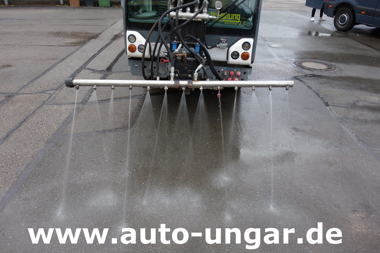Boschung L3 Schwemmfahrzeug 4-Rad Lenkung Motorschaden - Korisno/ Posebno vozilo: slika 2 Boschung L3 Schwemmfahrzeug 4-Rad Lenkung Motorschaden - Korisno/ Posebno vozilo: slika 2