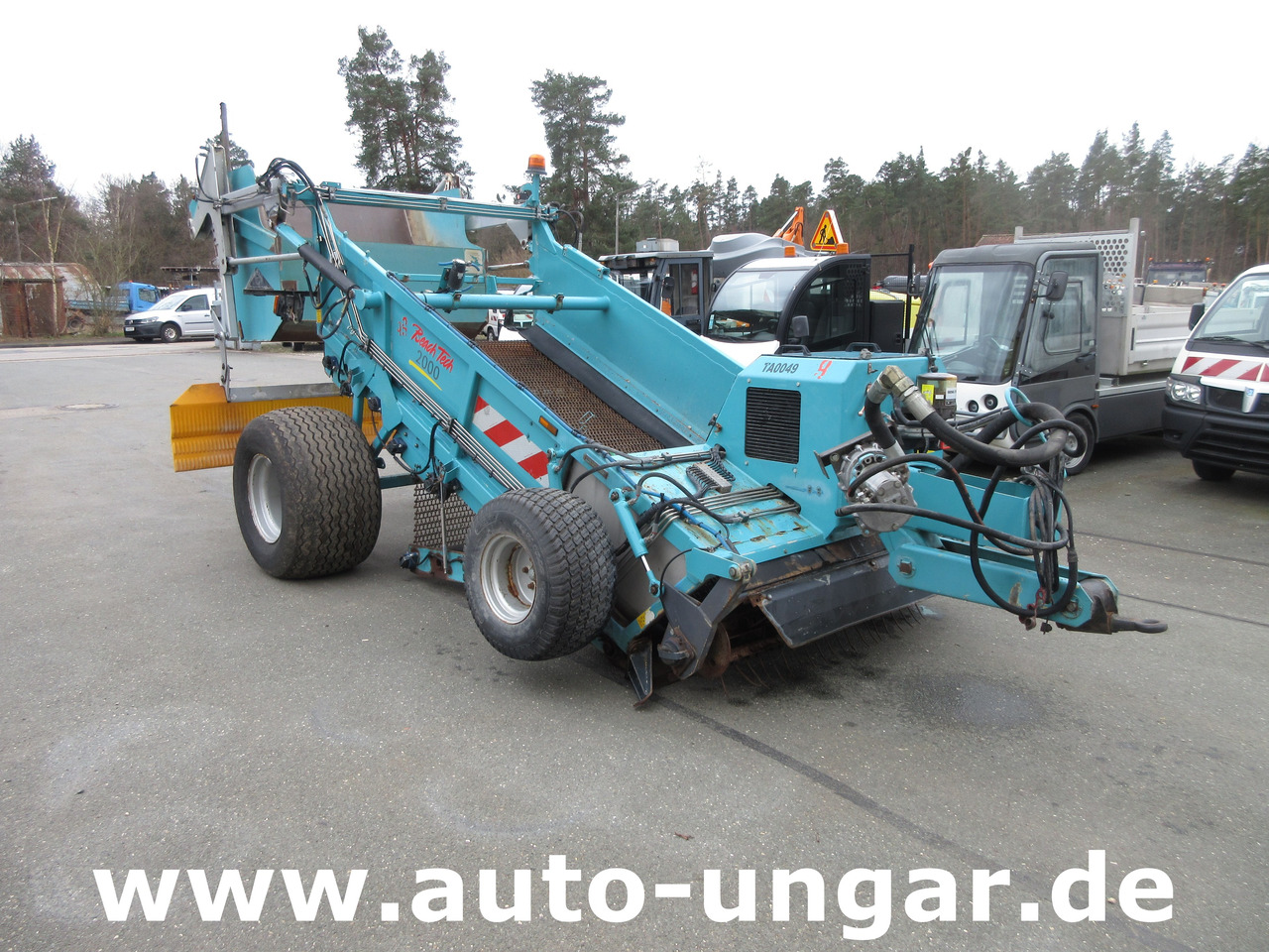 Kässbohrer BeachTech 2000 Strandreiniger Beachcleaner Nettoyeur Cribleuse de Plage - Korisno/ Posebno vozilo: slika 1 Kässbohrer BeachTech 2000 Strandreiniger Beachcleaner Nettoyeur Cribleuse de Plage - Korisno/ Posebno vozilo: slika 1