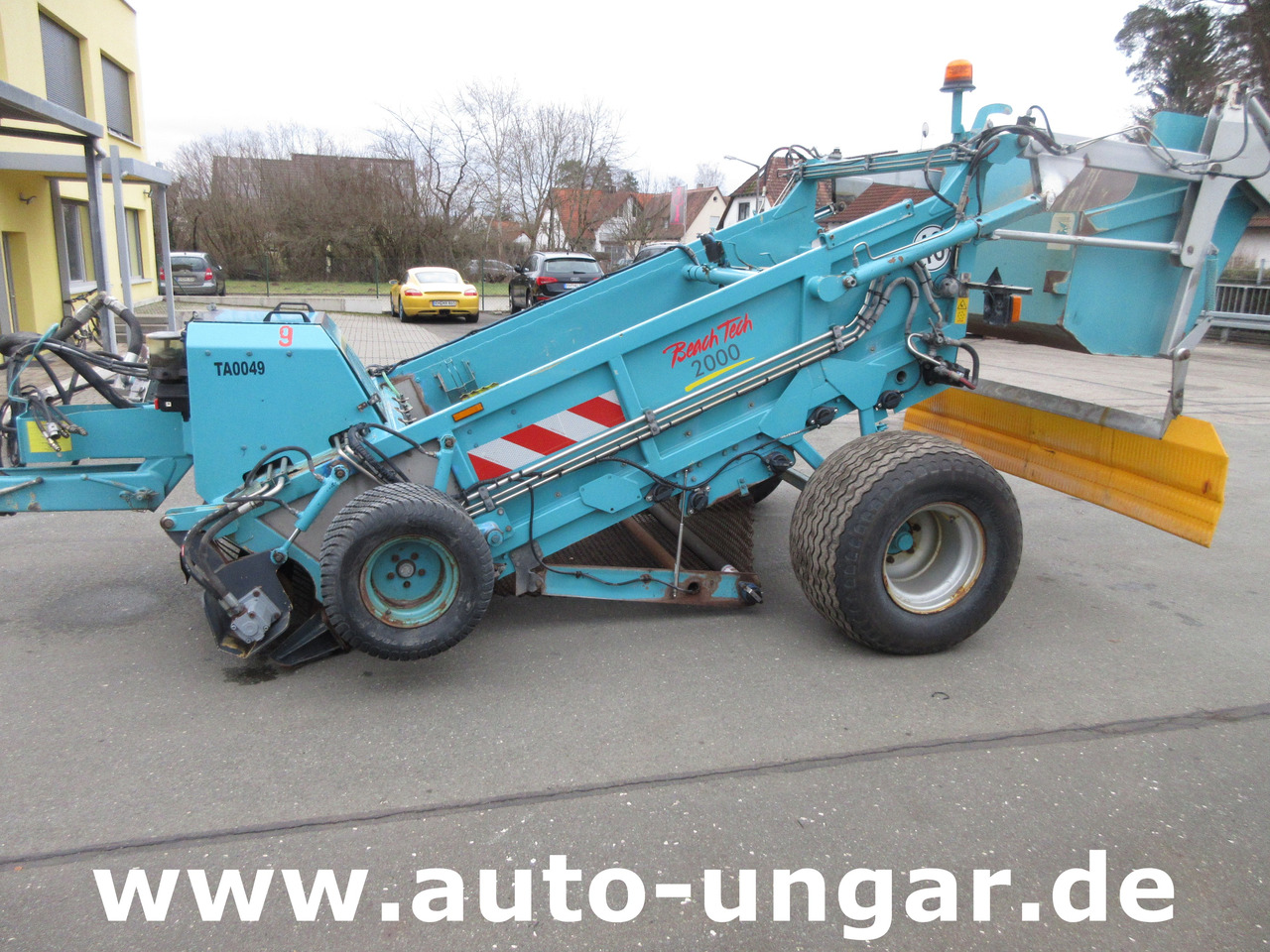 Kässbohrer BeachTech 2000 Strandreiniger Beachcleaner Nettoyeur Cribleuse de Plage - Korisno/ Posebno vozilo: slika 4 Kässbohrer BeachTech 2000 Strandreiniger Beachcleaner Nettoyeur Cribleuse de Plage - Korisno/ Posebno vozilo: slika 4