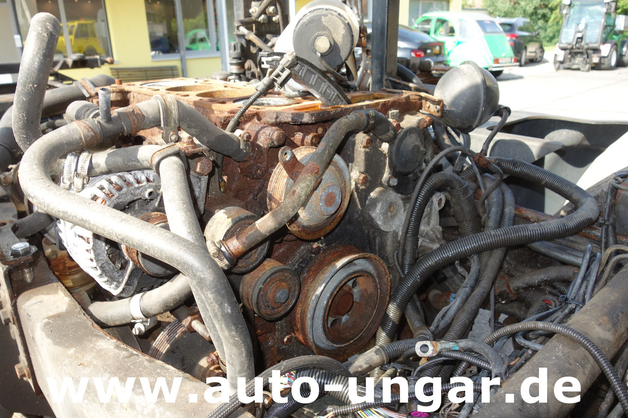 Korisno/ Posebno vozilo Multicar M30 H Carrier 4x4 Baujahr 2010 Motorschaden Fehlteile Ersatzteilträger: slika 31