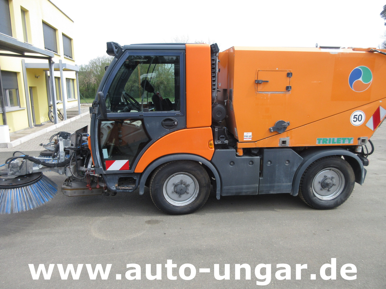 Multicar Tremo X56 4x4 Euro 5 Bj. 2015 Trilety TXK Kehr-Aufbau Motorschaden - Korisno/ Posebno vozilo: slika 4 Multicar Tremo X56 4x4 Euro 5 Bj. 2015 Trilety TXK Kehr-Aufbau Motorschaden - Korisno/ Posebno vozilo: slika 4