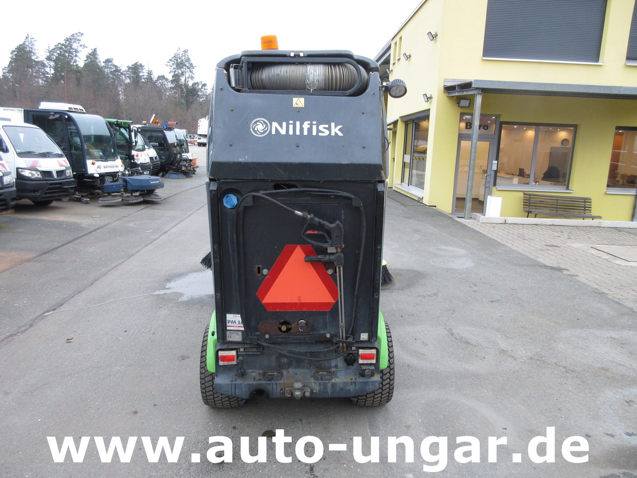 Nilfisk CR 2250 Egholm Bj. 2015 Kehrmaschine 4x4 Perkins Diesel Knicklenkung - Autočistilica: slika 5 Nilfisk CR 2250 Egholm Bj. 2015 Kehrmaschine 4x4 Perkins Diesel Knicklenkung - Autočistilica: slika 5