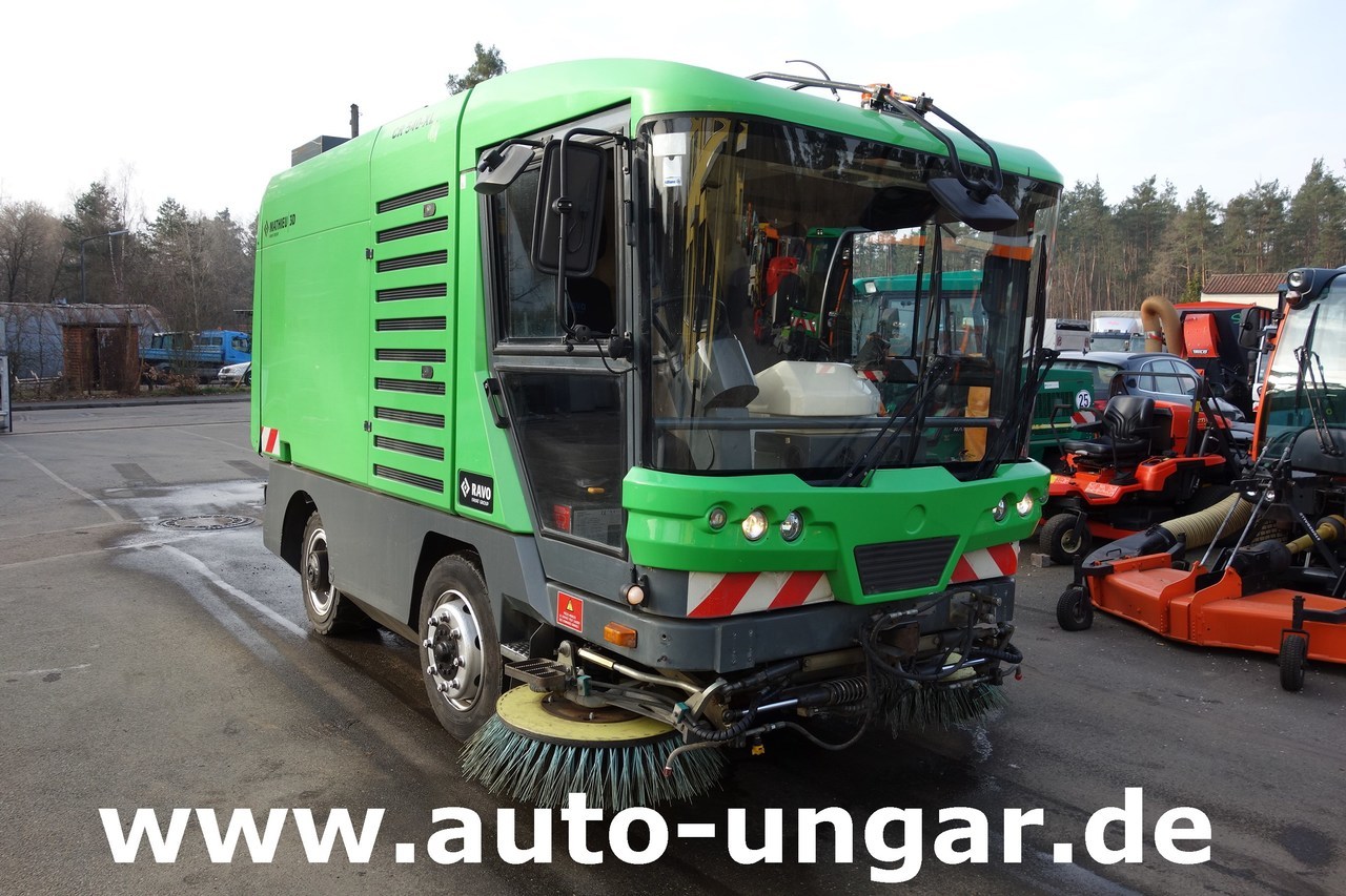 Ravo CR 540 XL Compact Kehrmaschine Euro 5 - Autočistilica: slika 1 Ravo CR 540 XL Compact Kehrmaschine Euro 5 - Autočistilica: slika 1