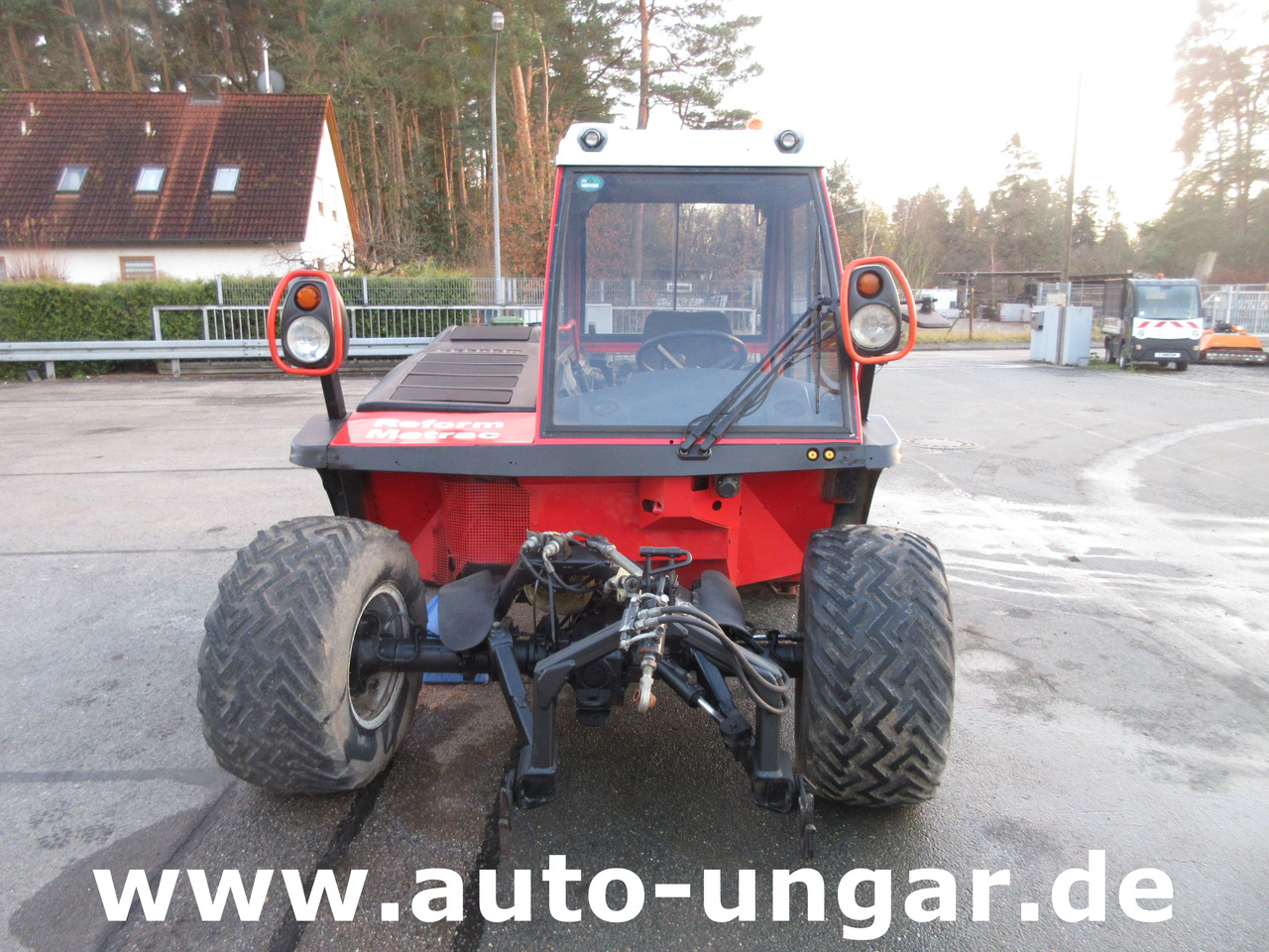 Reform Metrac H7S MOTORSCHADEN Bj. 2004 Front- & Heckzapfwelle Fronthydraulik - Traktor: slika 2 Reform Metrac H7S MOTORSCHADEN Bj. 2004 Front- & Heckzapfwelle Fronthydraulik - Traktor: slika 2