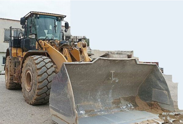 Caterpillar 966 K - Utovarivač točkaš: slika 2 Caterpillar 966 K - Utovarivač točkaš: slika 2