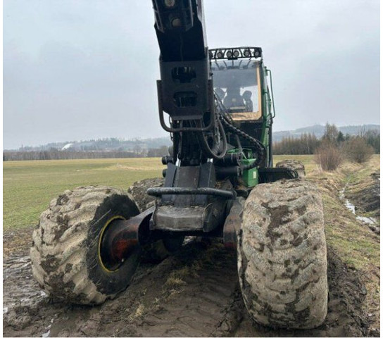 John Deere 1470E 6W +(2016) H415 - Kombajn za šumarstvo: slika 3 John Deere 1470E 6W +(2016) H415 - Kombajn za šumarstvo: slika 3