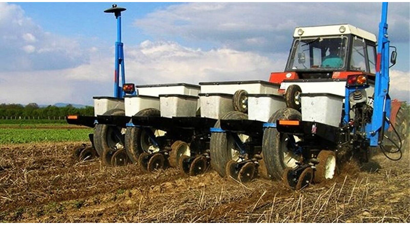 Kinze 3000 (8x lines 75 - Mašina za preciznu setvu: slika 1 Kinze 3000 (8x lines 75 - Mašina za preciznu setvu: slika 1