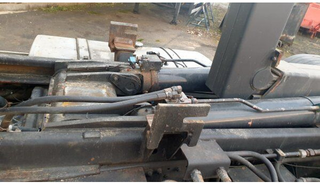 Kamion sa hidrauličnom kukom MAN TGA 26.460: slika 19