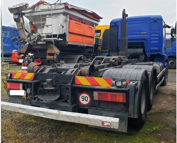 Kamion sa hidrauličnom kukom MAN TGA 26.460: slika 16