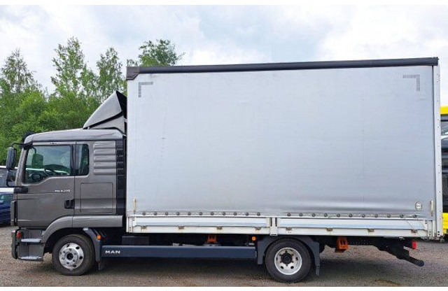 MAN TGL 8.220 (7.5t na 5.8m) air luft miachy - Kamion sa ceradom: slika 3 MAN TGL 8.220 (7.5t na 5.8m) air luft miachy - Kamion sa ceradom: slika 3