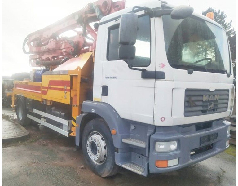 MAN TGM 18.280 BB - Stacionarna pumpa za beton: slika 2 MAN TGM 18.280 BB - Stacionarna pumpa za beton: slika 2