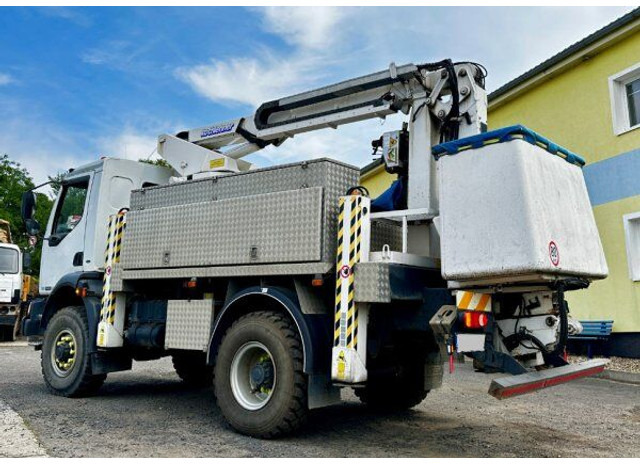 Renault 4x4 Midlum 220 +16m - Vazdušna platforma montirana na kamion: slika 2 Renault 4x4 Midlum 220 +16m - Vazdušna platforma montirana na kamion: slika 2