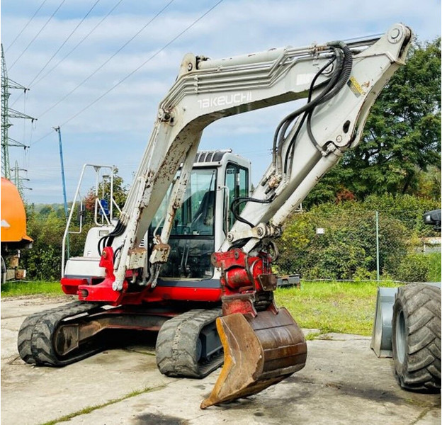 Takeuchi 7t TB175 powertilt - Bager guseničar: slika 4 Takeuchi 7t TB175 powertilt - Bager guseničar: slika 4