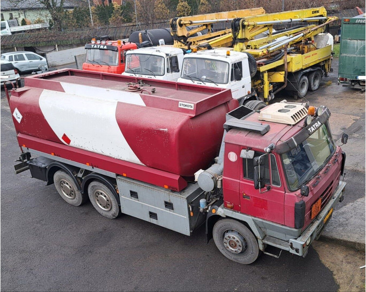 Tatra 6x6 T815 ADR 17m3 - Kamion cisterna: slika 1 Tatra 6x6 T815 ADR 17m3 - Kamion cisterna: slika 1