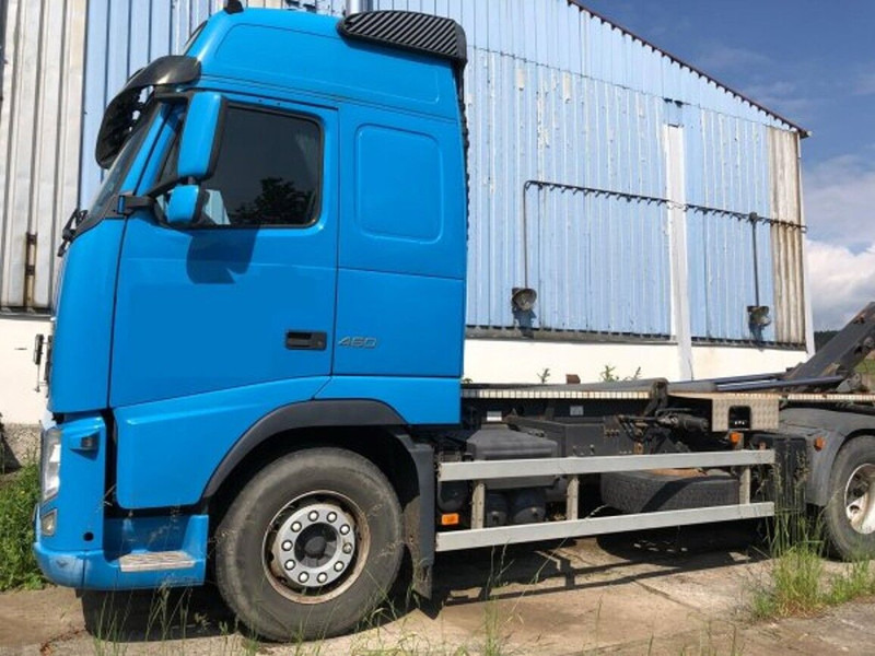Volvo FH460 - Kamion sa hidrauličnom kukom: slika 1 Volvo FH460 - Kamion sa hidrauličnom kukom: slika 1