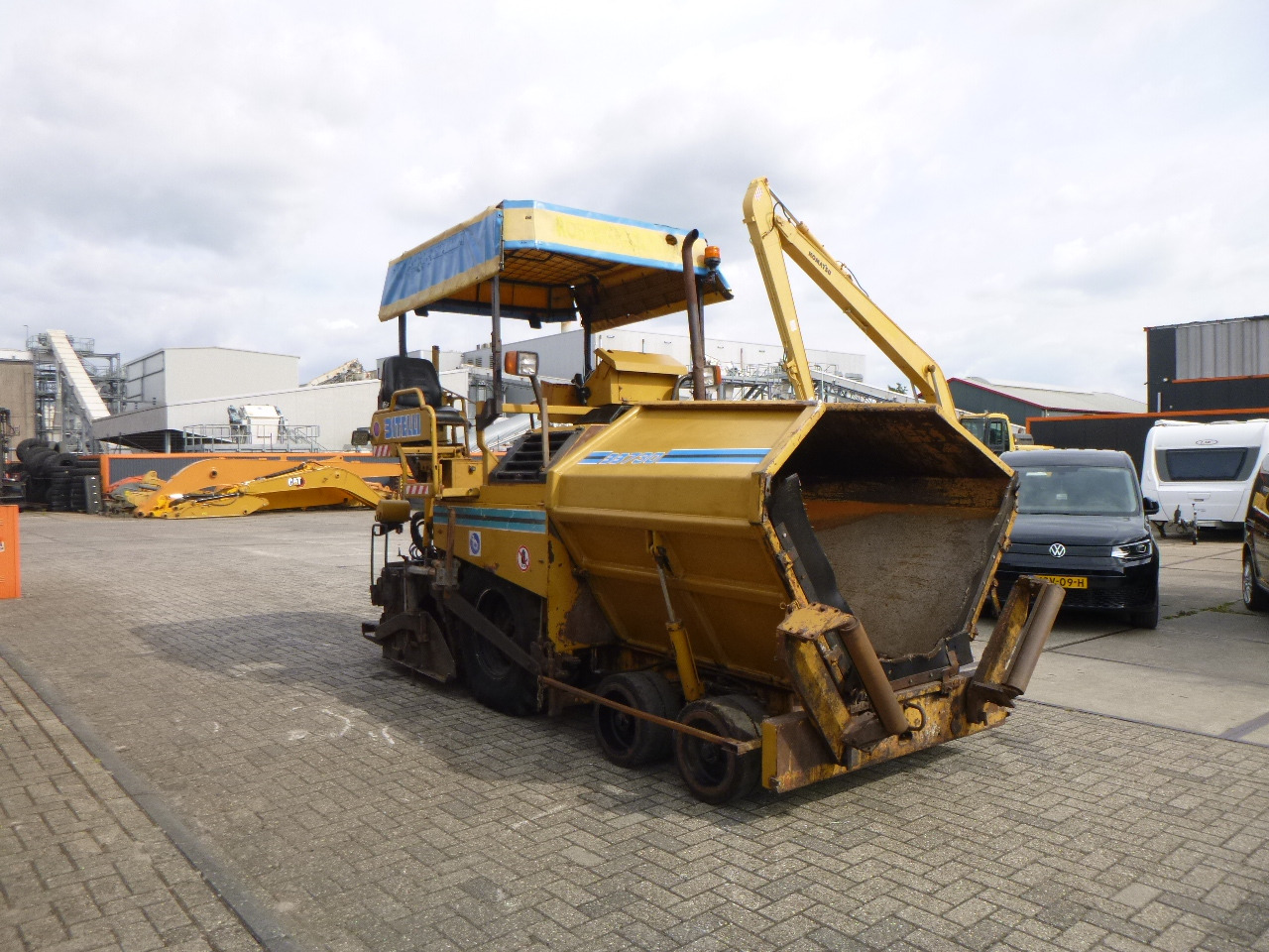 CATERPILLAR BB730 - Asfaltni finišer: slika 5 CATERPILLAR BB730 - Asfaltni finišer: slika 5