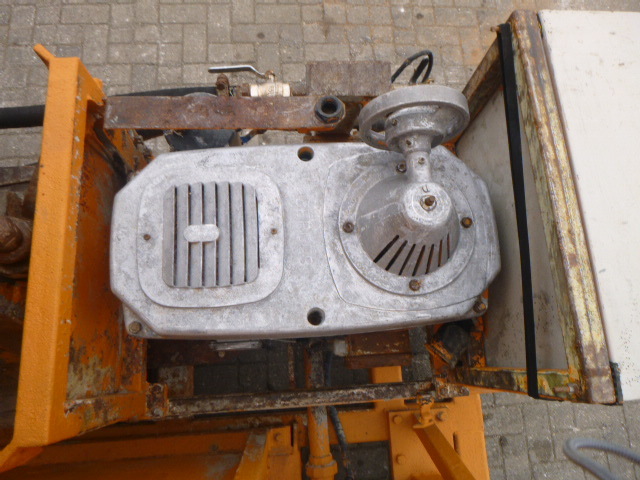 Oprema za beton MOROOKA MST1500VD - D-SFC1C-11M: slika 16