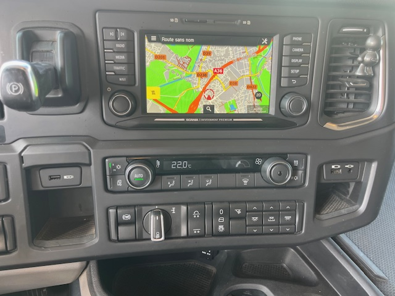 Tegljač SCANIA S 650 A6x2NA: slika 10