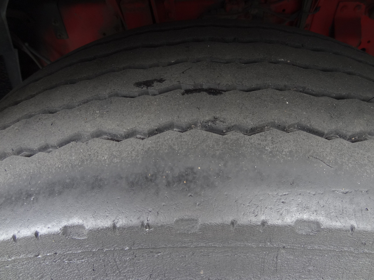 Daf XF105 460 6X2 Palfinger PK 34002 - Kamion sa dizalicom, Tegljač: slika 4 Daf XF105 460 6X2 Palfinger PK 34002 - Kamion sa dizalicom, Tegljač: slika 4