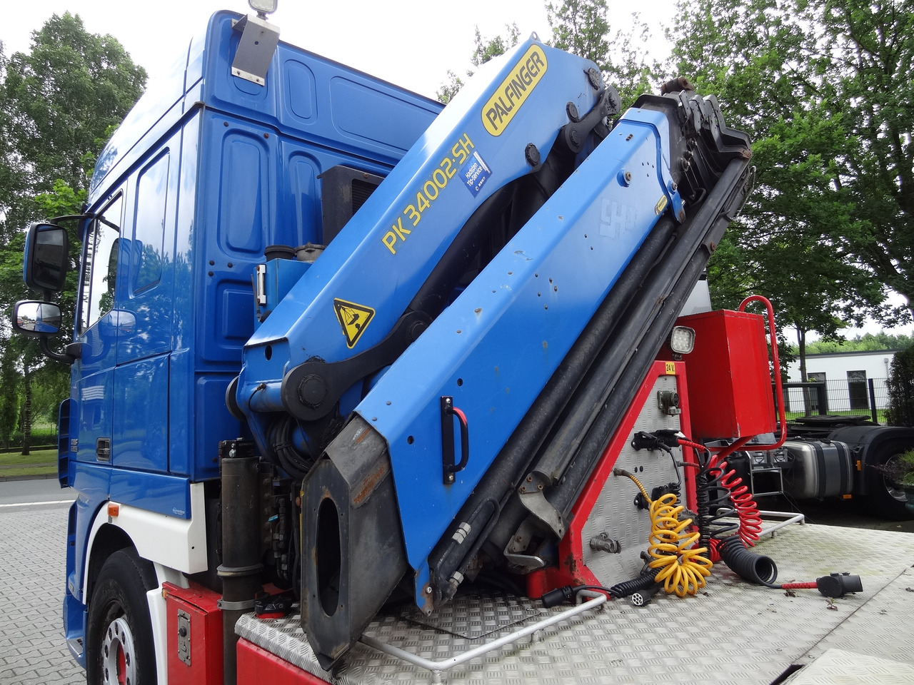 Daf XF105 460 6X2 Palfinger PK 34002 - Kamion sa dizalicom, Tegljač: slika 2 Daf XF105 460 6X2 Palfinger PK 34002 - Kamion sa dizalicom, Tegljač: slika 2