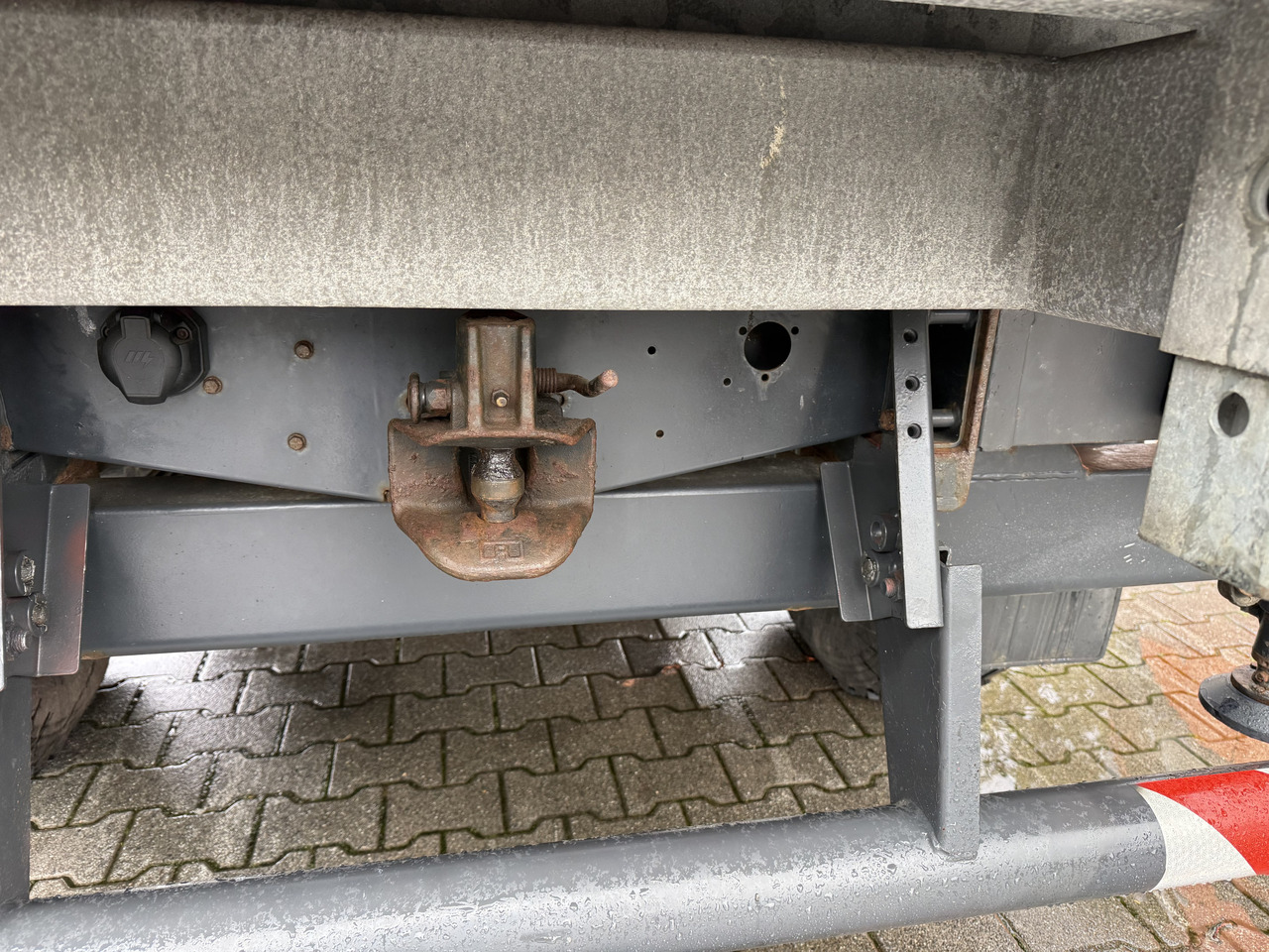 Iveco Daily 55S18W 4X4 Palfinger PK 7.501 - Dostavno vozilo sa otvorenom sandukom: slika 5 Iveco Daily 55S18W 4X4 Palfinger PK 7.501 - Dostavno vozilo sa otvorenom sandukom: slika 5