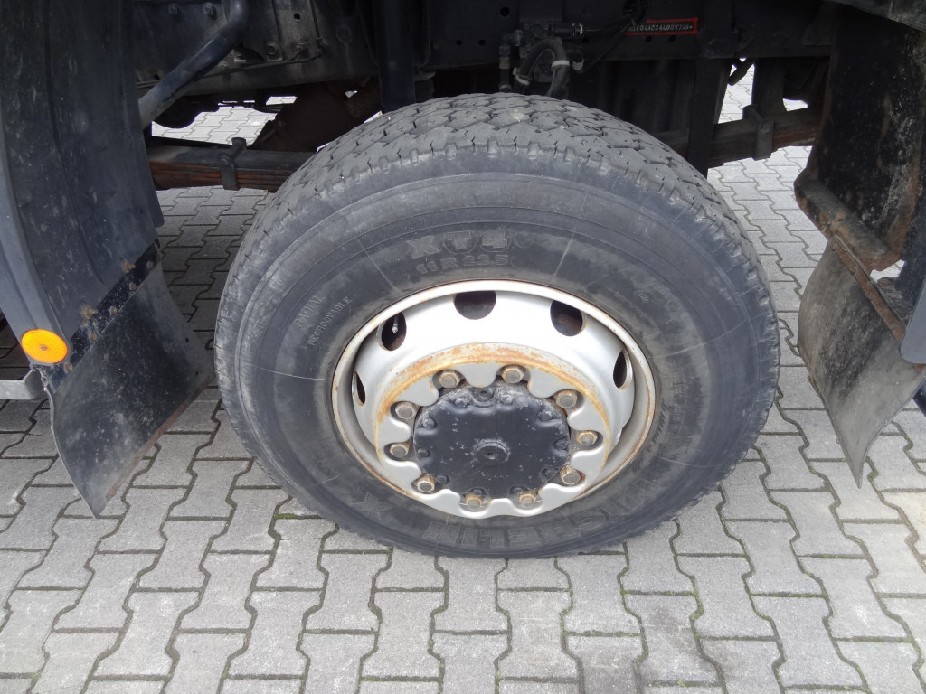 MAN F90 16.242 4X4 / Feuerwehr - Kamion sa golom šasijom i zatvorenom kabinom: slika 3 MAN F90 16.242 4X4 / Feuerwehr - Kamion sa golom šasijom i zatvorenom kabinom: slika 3