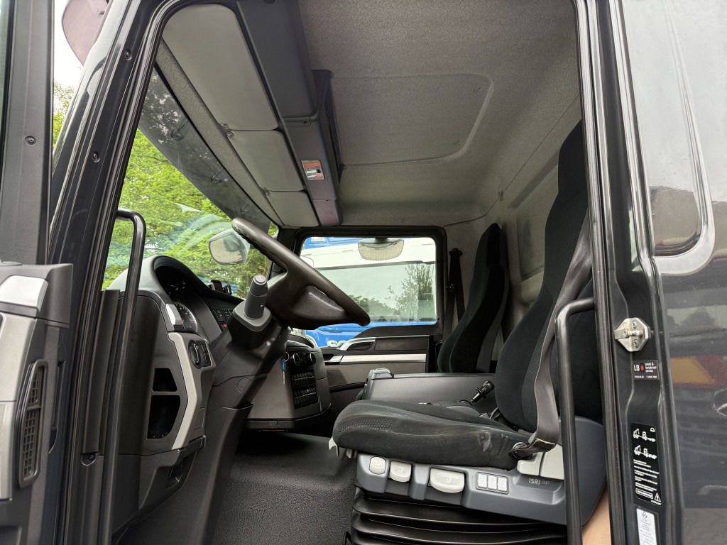 MAN TGM 15.250 Kran Fassi F150 - Kamion sa dizalicom, Kamion sa tovarnim sandukom: slika 4 MAN TGM 15.250 Kran Fassi F150 - Kamion sa dizalicom, Kamion sa tovarnim sandukom: slika 4