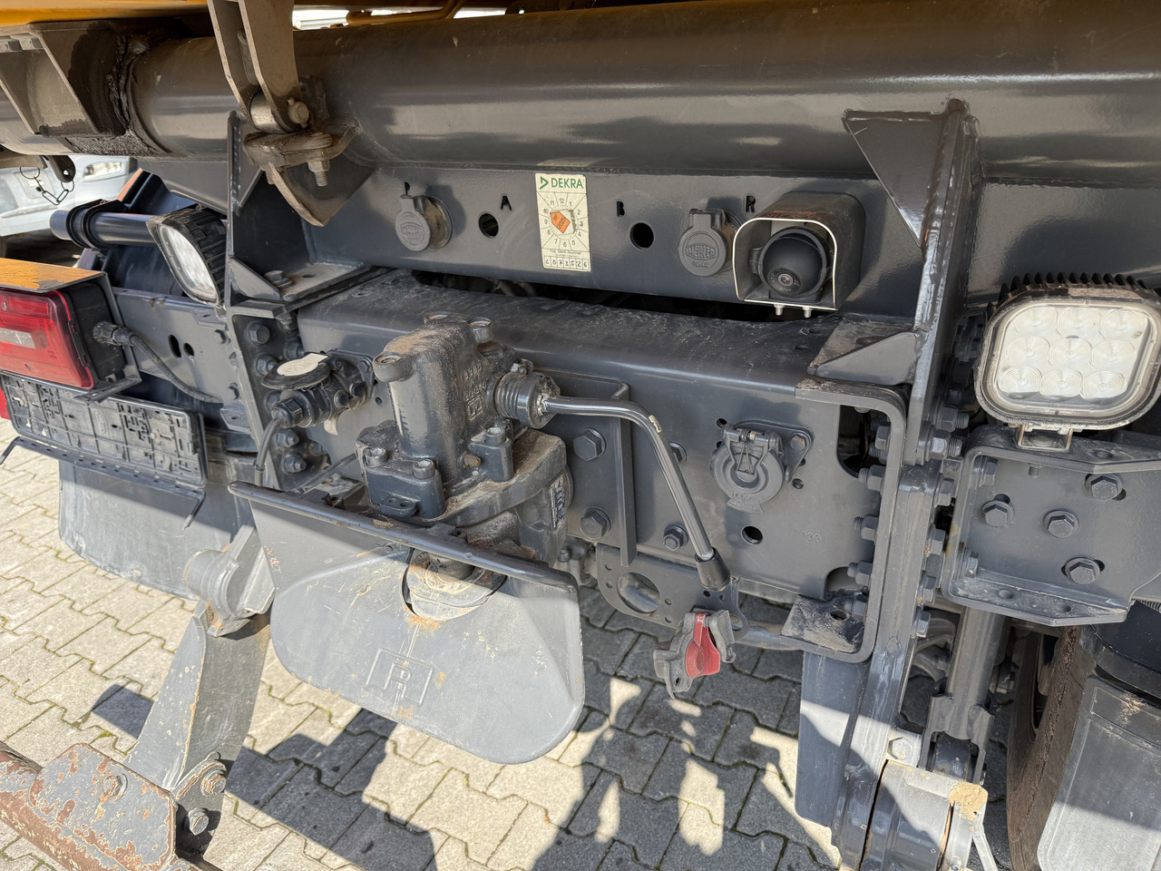 MAN TGS 41.500 8X6 BB Meiller - Istovarivač: slika 4 MAN TGS 41.500 8X6 BB Meiller - Istovarivač: slika 4