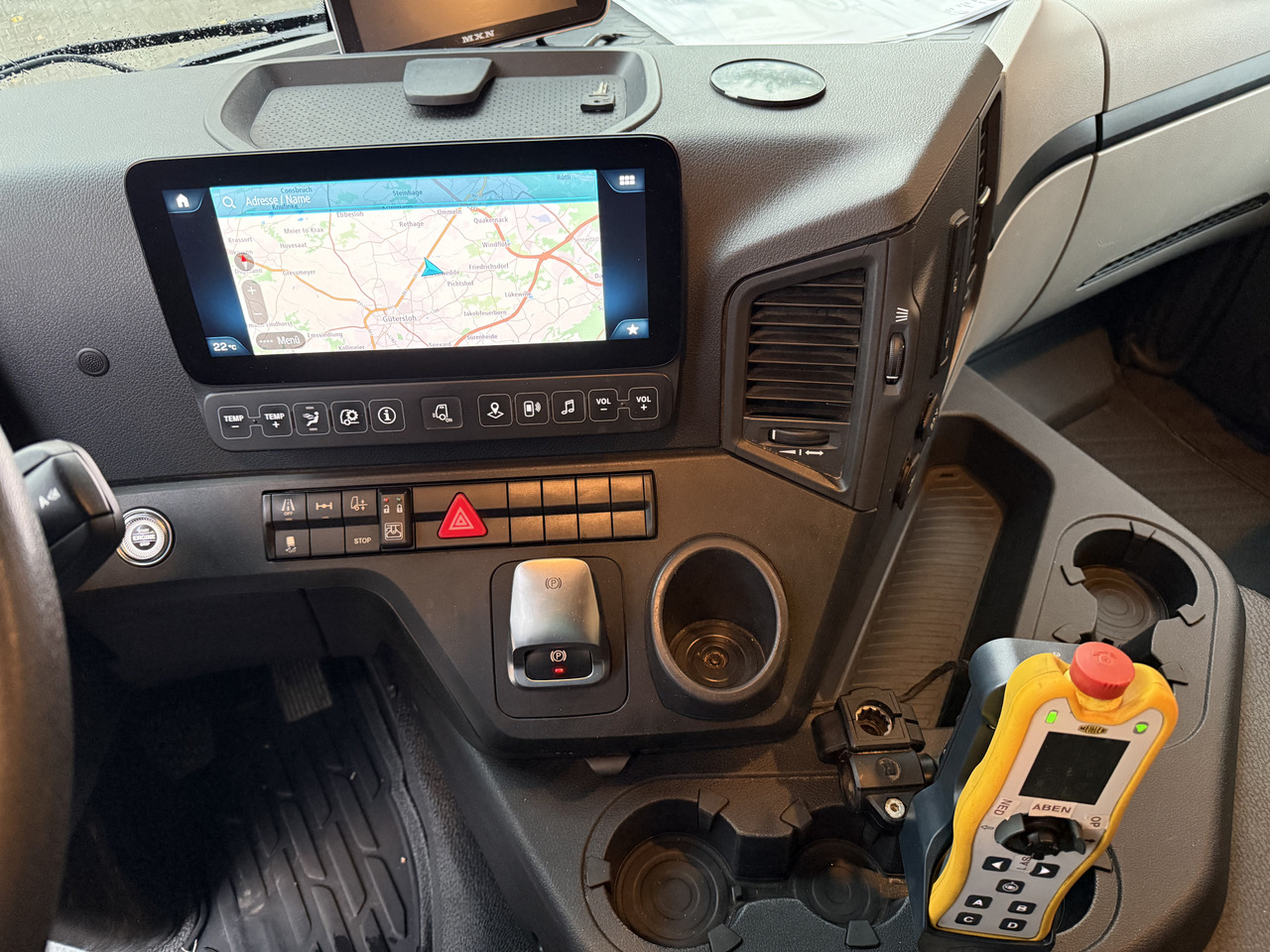 Mercedes-Benz Actros MP5 2546 6X2 Meiller RS21 - Kamion sa hidrauličnom kukom: slika 4 Mercedes-Benz Actros MP5 2546 6X2 Meiller RS21 - Kamion sa hidrauličnom kukom: slika 4