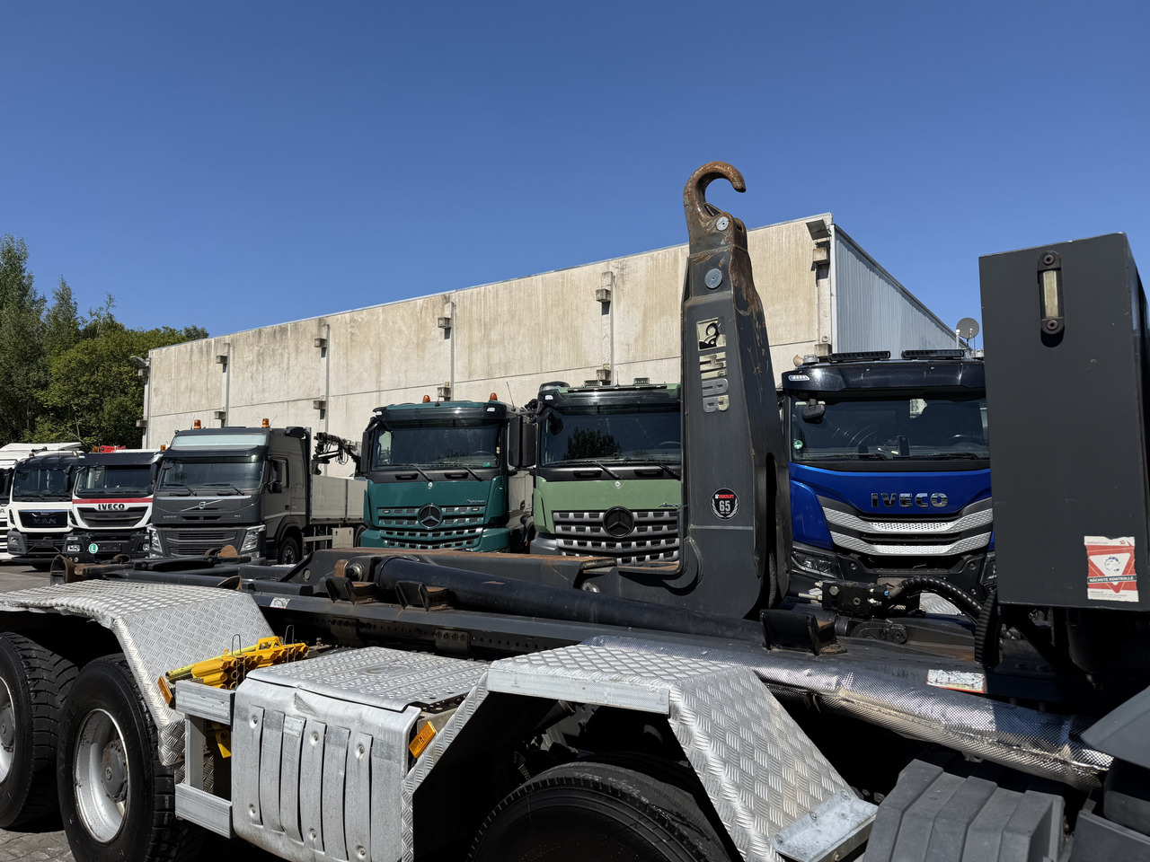 Mercedes-Benz Arocs 3245 K 8X4 Haken - Kamion sa hidrauličnom kukom: slika 2 Mercedes-Benz Arocs 3245 K 8X4 Haken - Kamion sa hidrauličnom kukom: slika 2