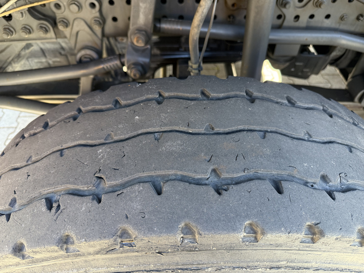 Mercedes-Benz Arocs 3245 K 8X4 Haken - Kamion sa hidrauličnom kukom: slika 5 Mercedes-Benz Arocs 3245 K 8X4 Haken - Kamion sa hidrauličnom kukom: slika 5