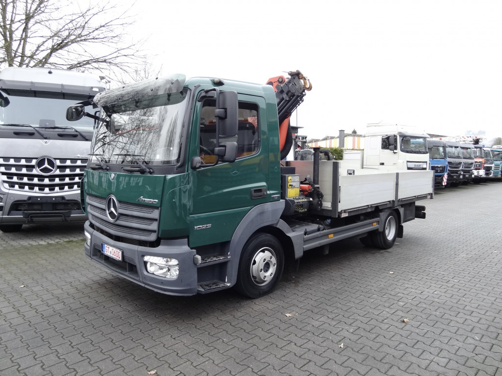 Mercedes-Benz Atego 1023 Palfinger 6501 bis 14.5 Meter - Kamion sa tovarnim sandukom, Kamion sa dizalicom: slika 1 Mercedes-Benz Atego 1023 Palfinger 6501 bis 14.5 Meter - Kamion sa tovarnim sandukom, Kamion sa dizalicom: slika 1