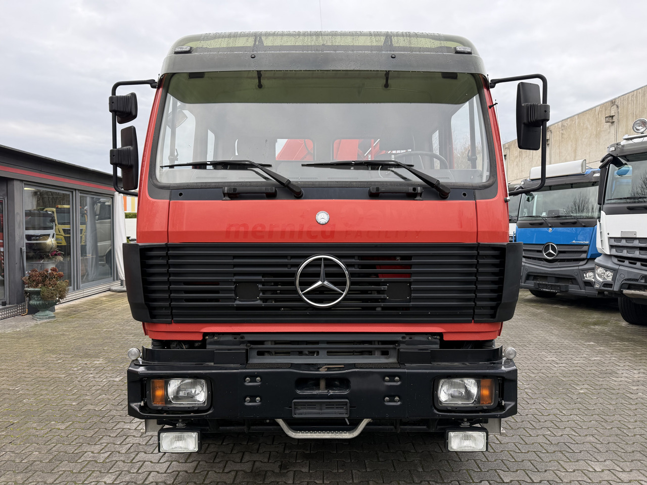 Mercedes-Benz SK 2538 6X4 Haken Kran/ Oldtimer/ Feuerwehr Mercedes-Benz SK 2538 6X4 Haken Kran/ Oldtimer/ Feuerwehr: slika 12 Mercedes-Benz SK 2538 6X4 Haken Kran/ Oldtimer/ Feuerwehr Mercedes-Benz SK 2538 6X4 Haken Kran/ Oldtimer/ Feuerwehr: slika 12