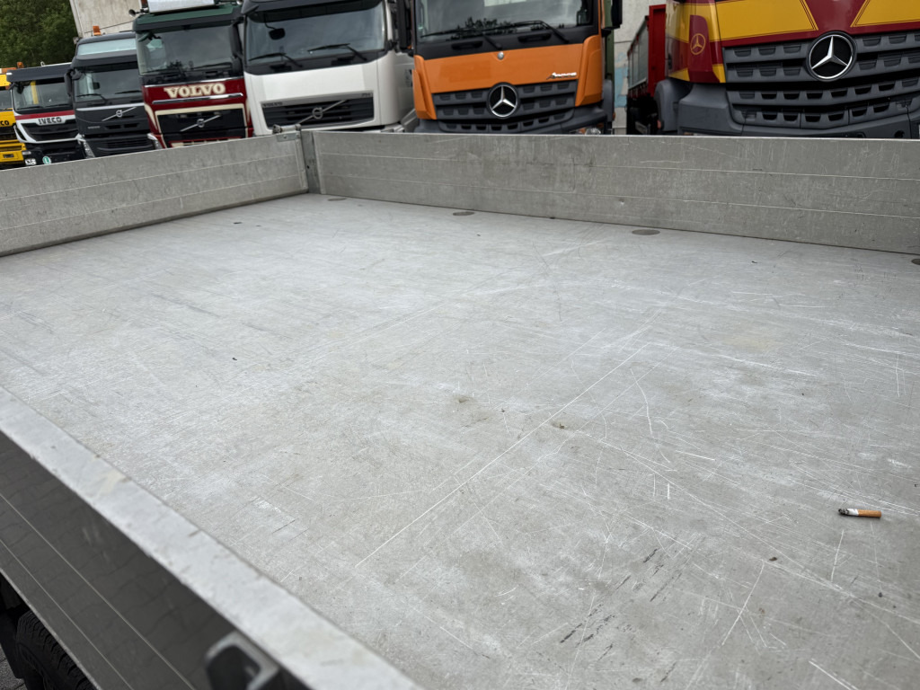 Mercedes-Benz Sprinter 516 Kipper mit Kran HMF 270 - Dostavno vozilo istovarivač: slika 5 Mercedes-Benz Sprinter 516 Kipper mit Kran HMF 270 - Dostavno vozilo istovarivač: slika 5