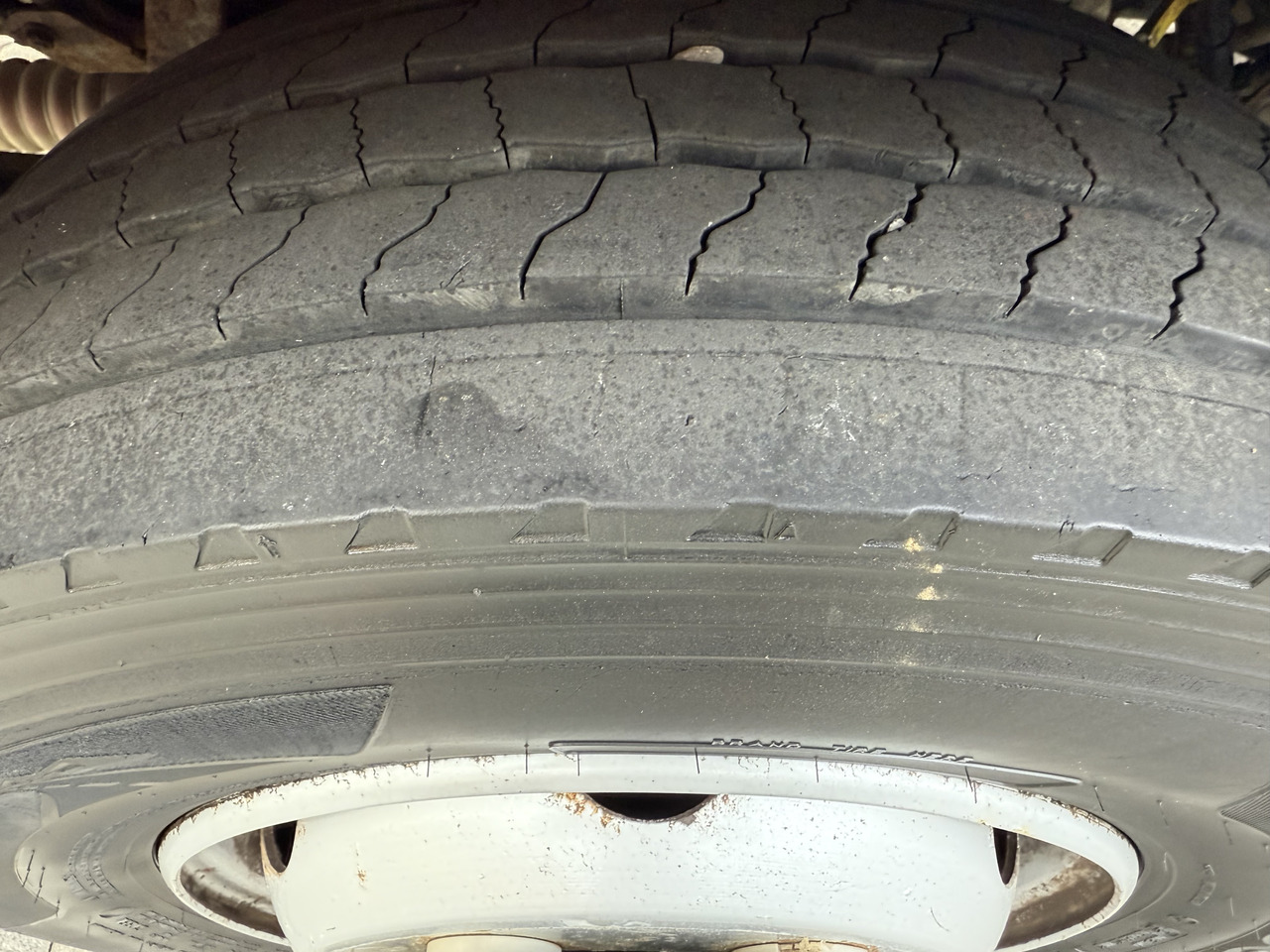 Renault Midlum 180.10 DoKa - Kamion sa zatvorenim sandukom: slika 3 Renault Midlum 180.10 DoKa - Kamion sa zatvorenim sandukom: slika 3