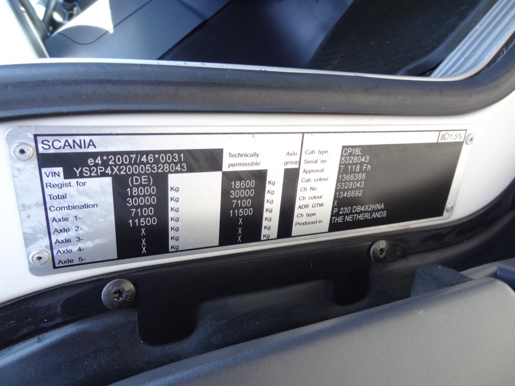 Scania P230 4X2 Kran Atlas 92.2 A2 - Kamion sa tovarnim sandukom, Kamion sa dizalicom: slika 4 Scania P230 4X2 Kran Atlas 92.2 A2 - Kamion sa tovarnim sandukom, Kamion sa dizalicom: slika 4