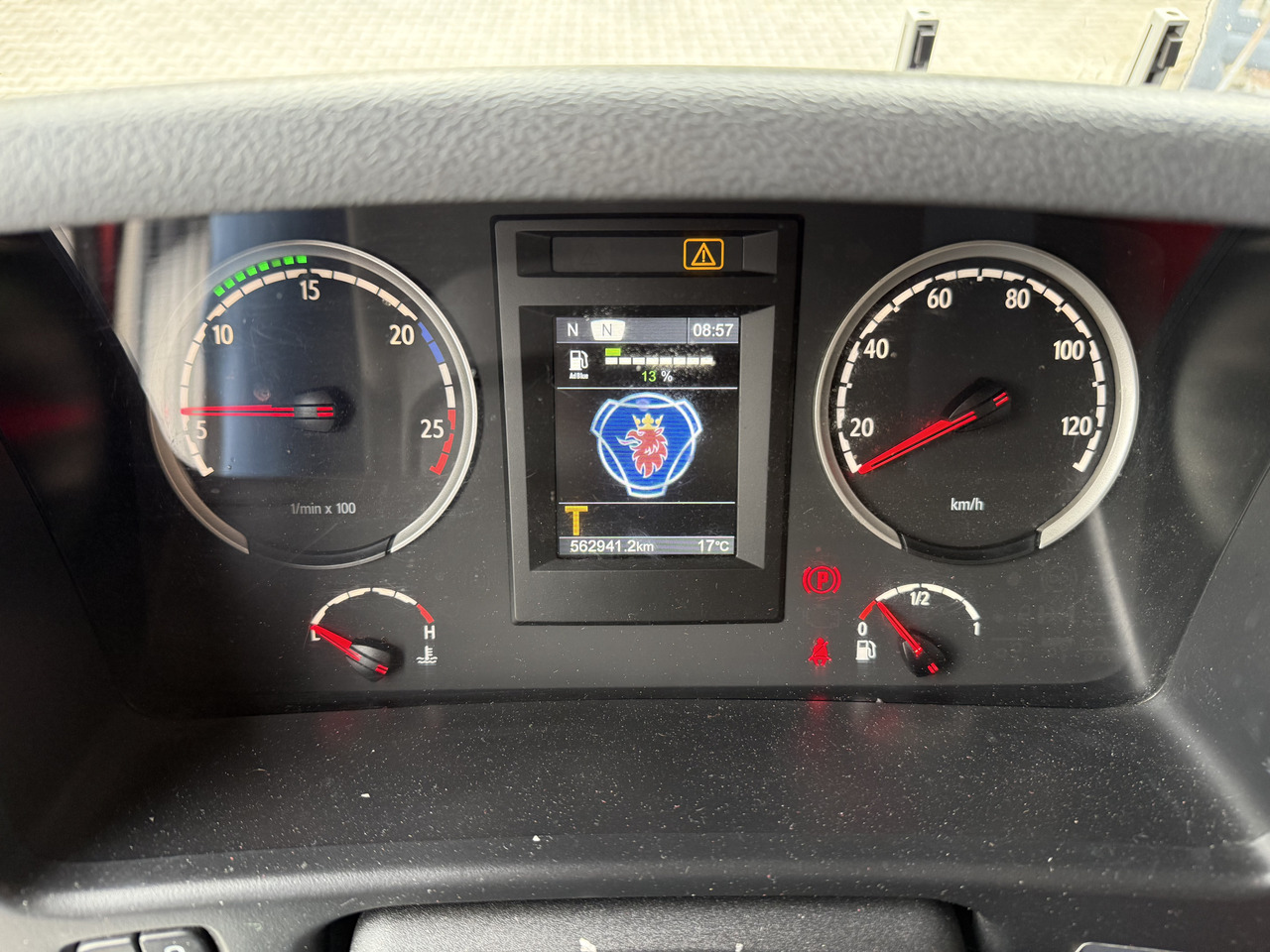 Kamion sa dizalicom Scania P410 4X2 Palfinger PK 13001: slika 5