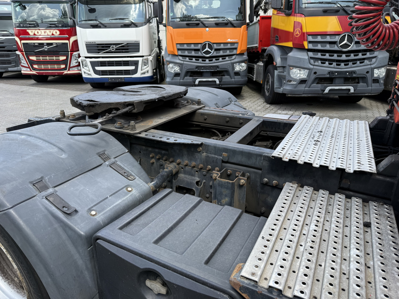 MAN TGA 18.430 Kran Palfinger 16502 Jib 26.5 Meter - Tegljač: slika 2 MAN TGA 18.430 Kran Palfinger 16502 Jib 26.5 Meter - Tegljač: slika 2