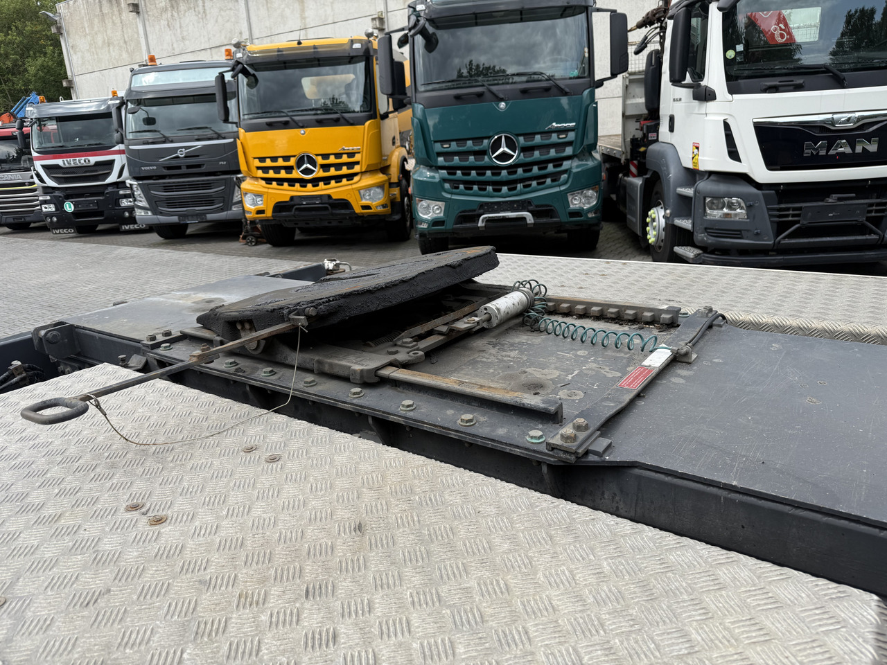 Scania R450 8X4 Kran Fassi F660 bis 34 Meter - Tegljač: slika 3 Scania R450 8X4 Kran Fassi F660 bis 34 Meter - Tegljač: slika 3