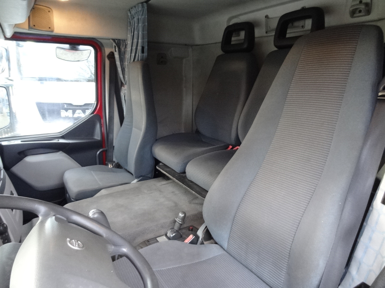 Volvo FE320 Fahrschule/ driving school - Tegljač: slika 4 Volvo FE320 Fahrschule/ driving school - Tegljač: slika 4