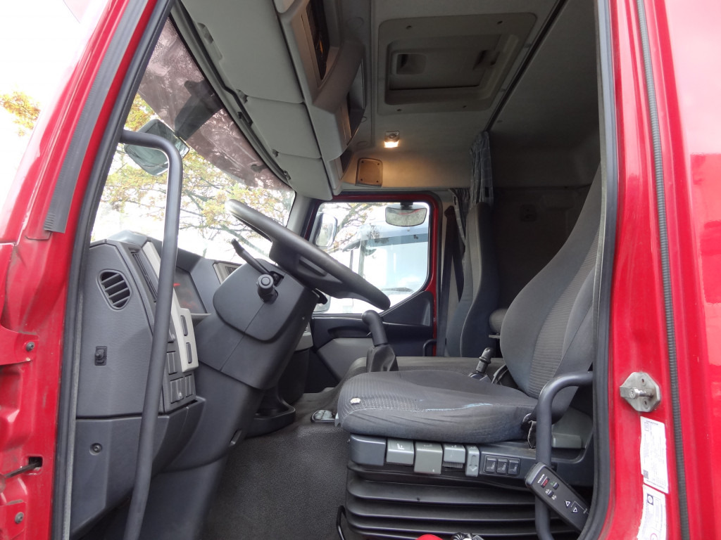 Volvo FE320 Fahrschule/ driving school - Tegljač: slika 3 Volvo FE320 Fahrschule/ driving school - Tegljač: slika 3